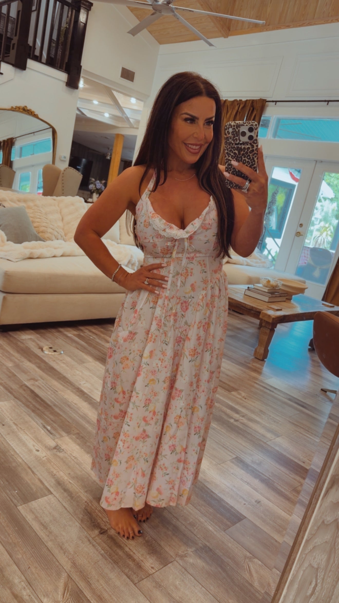 DRESSES
