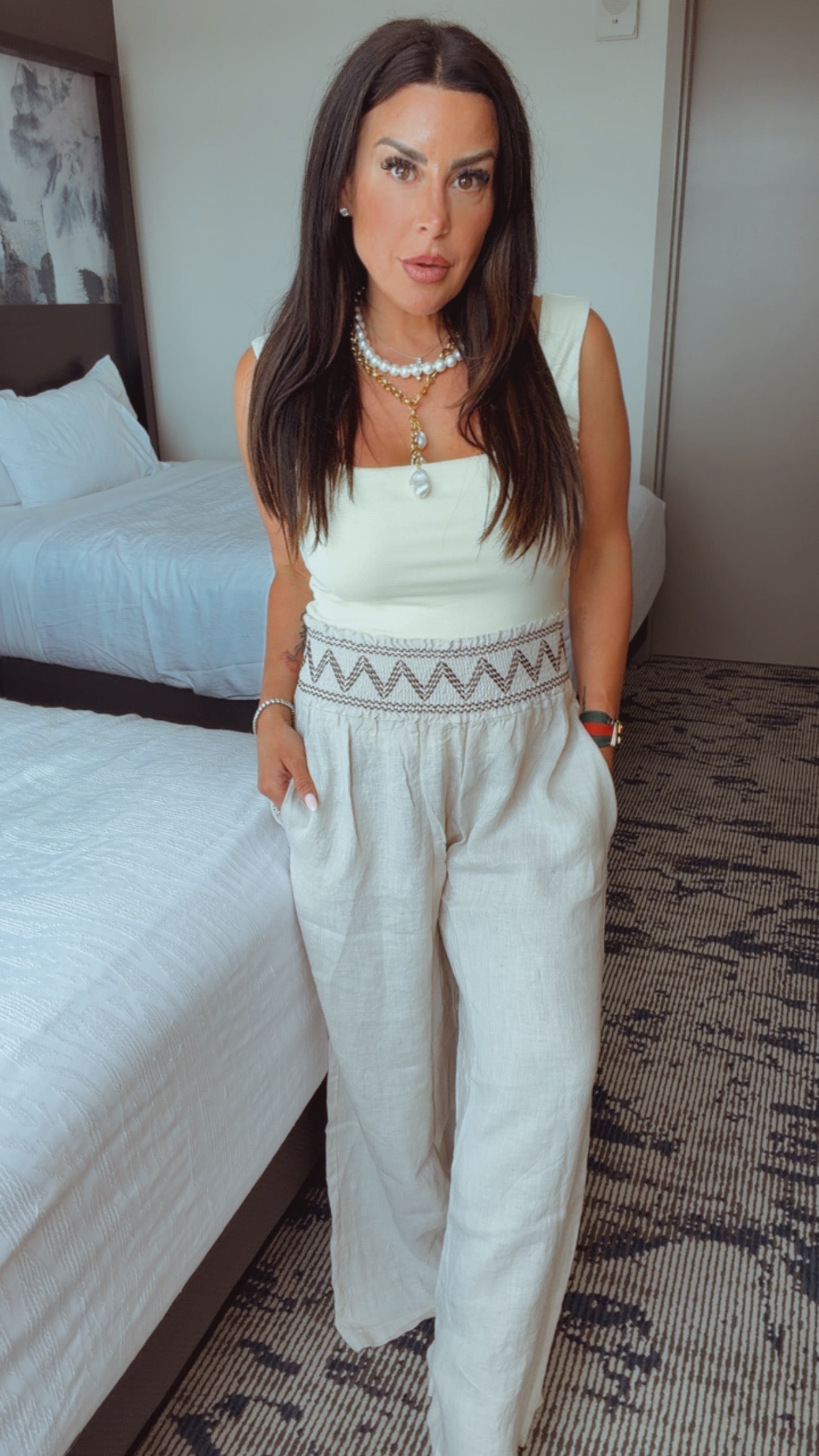 Chic Neutral Linen Pants