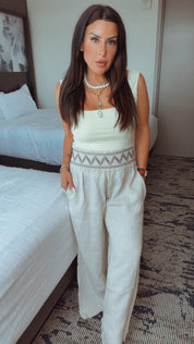 Chic Neutral Linen Pants