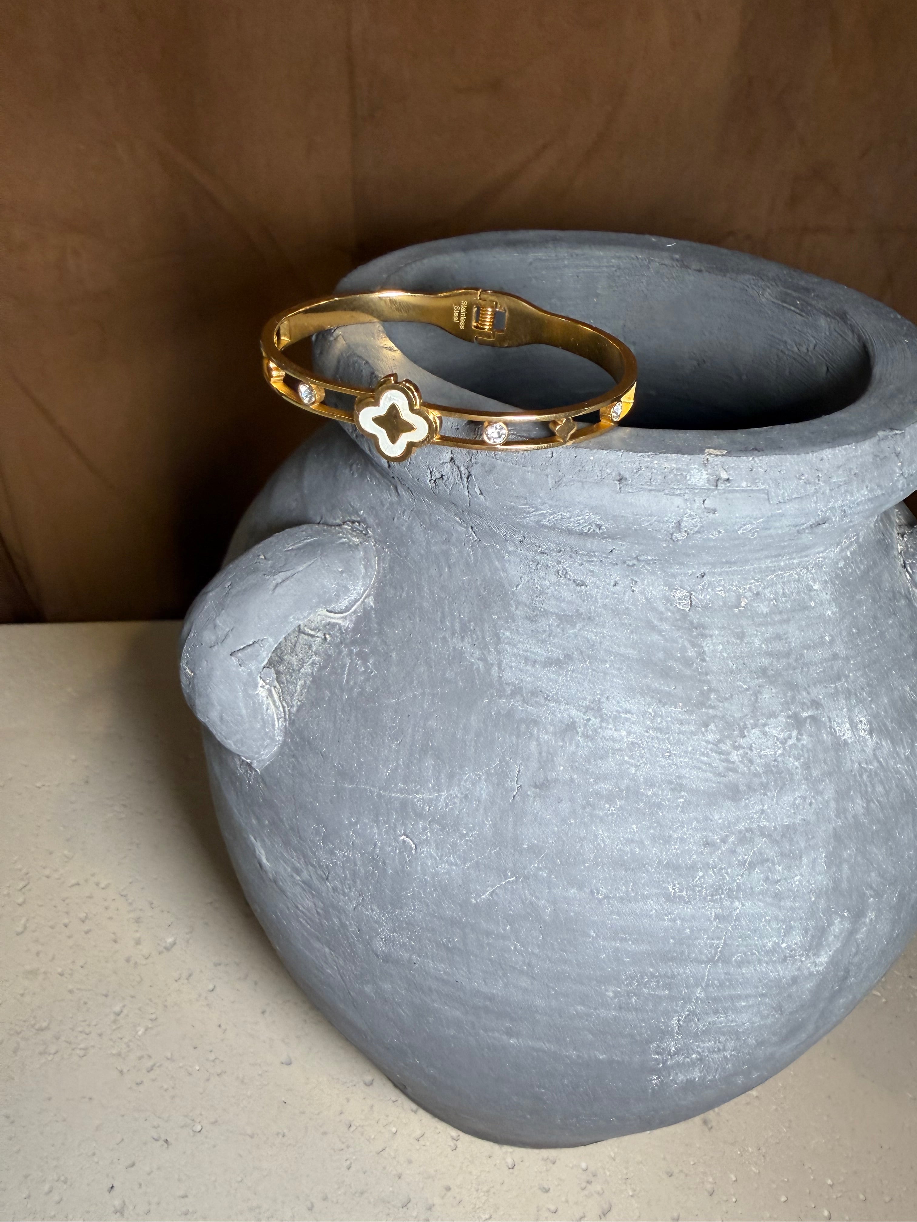 Chic Gold And Crystal Inspired Bangle