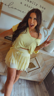 Soft Yellow Everyday Pocket Tops