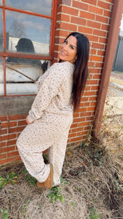 Beige and Floral Chic Long Sleeve Crewneck