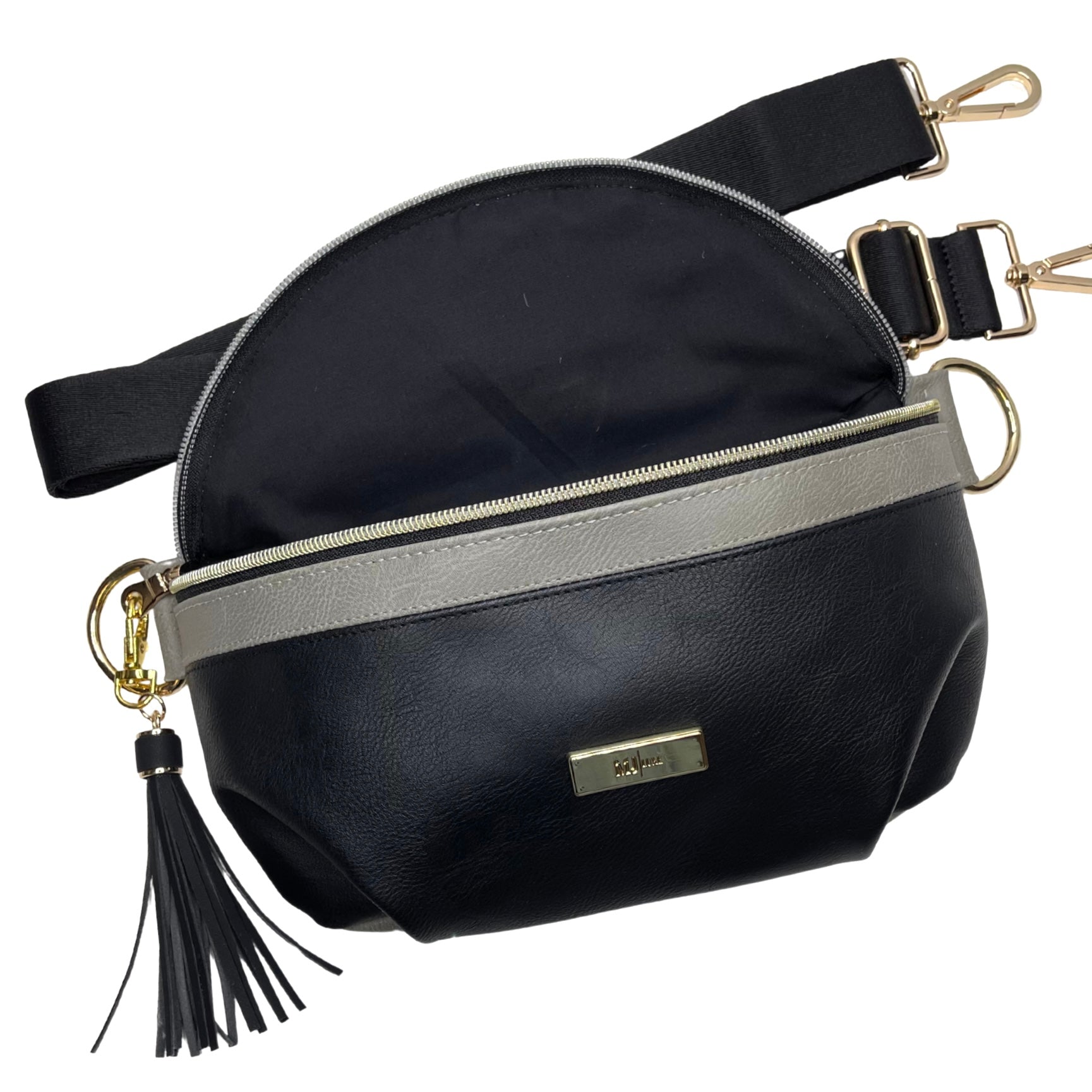 HeatherNoir_8e5ac8e7-fde8-4c5f-bc6a-ab6b324e5b1a.jpg