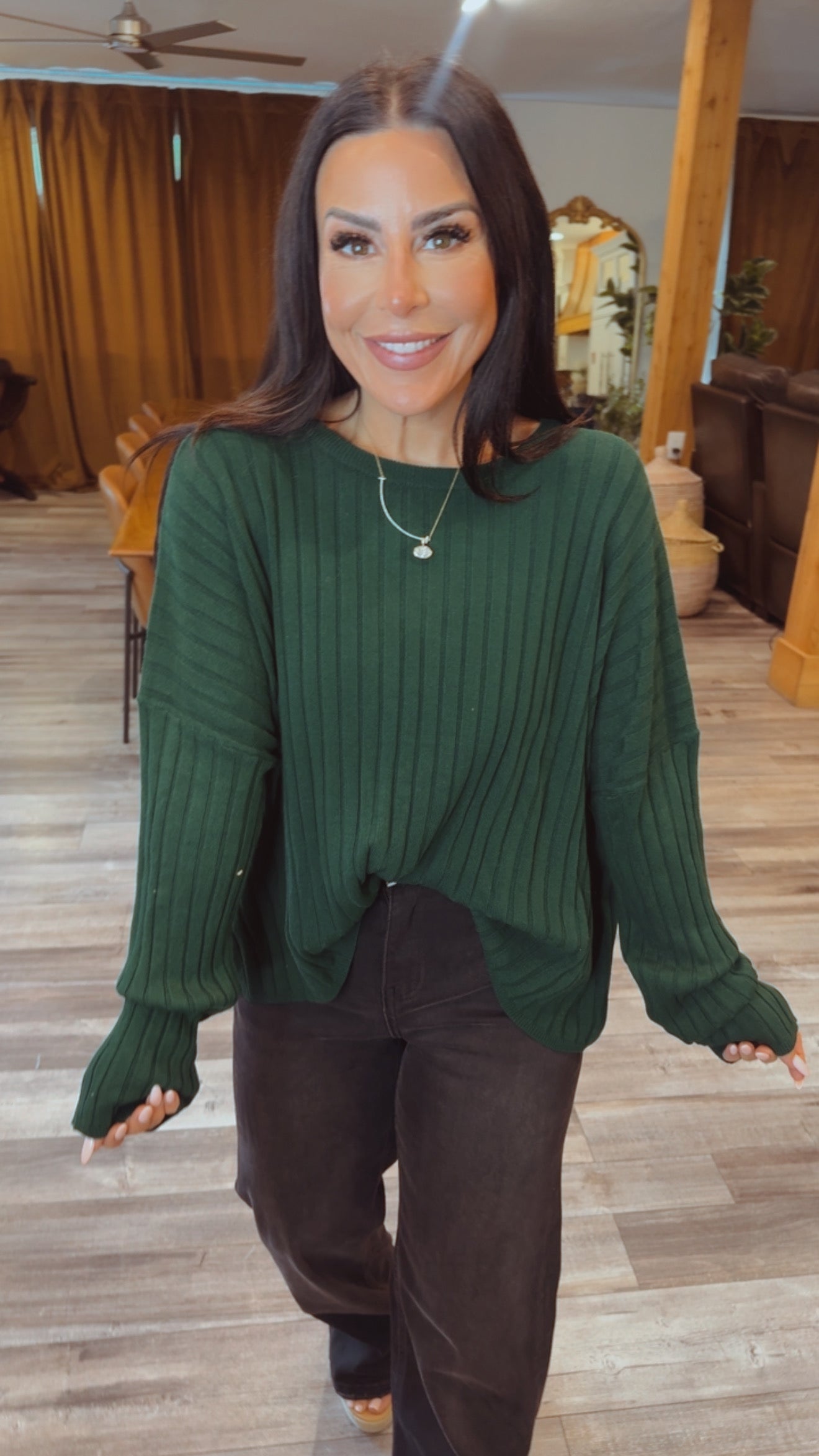 Chic Hunter Green Knit Crewneck