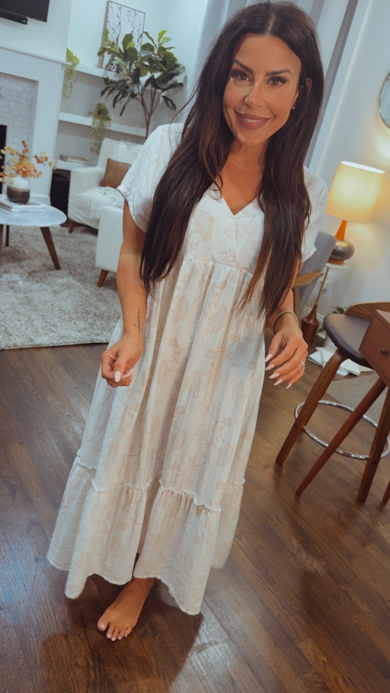 White and Mutes Seashell Dress