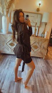 Chic Sporty Black Wrap Cardigan