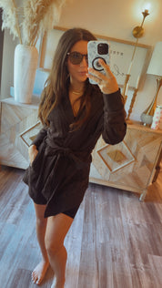 Chic Sporty Black Wrap Cardigan