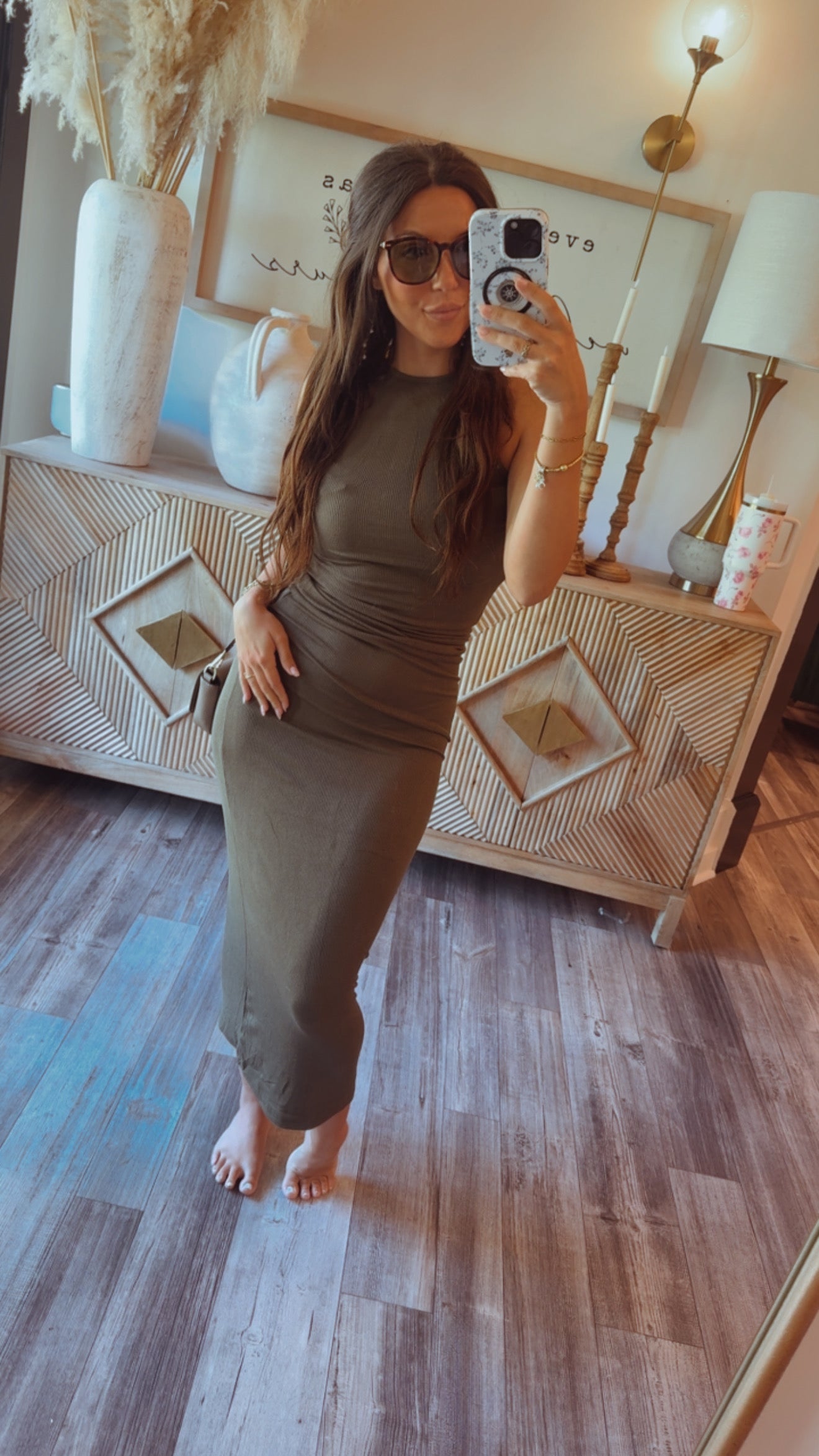 DRESSES