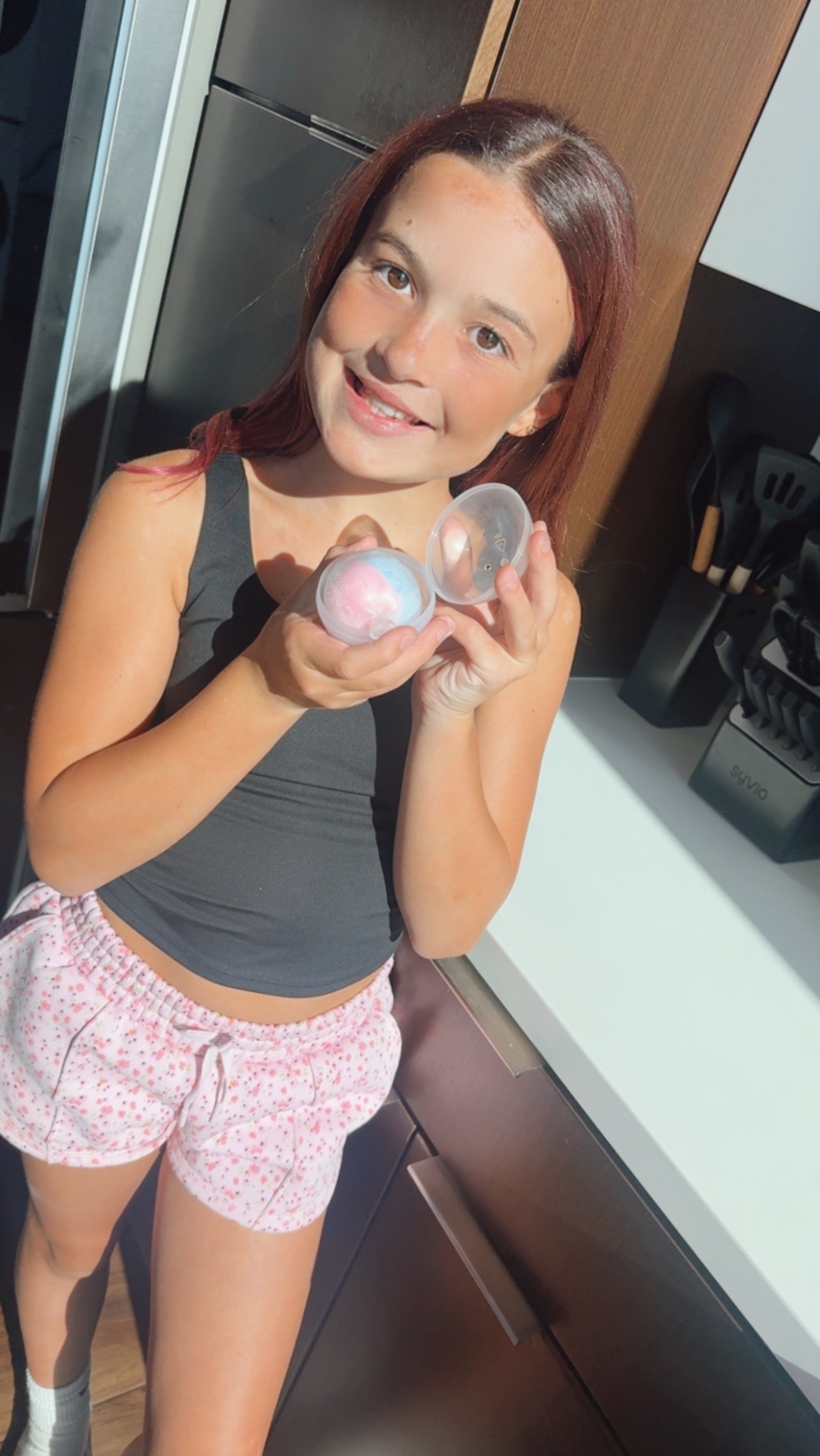 Tye Dye Wax Cracking Squishy Ball