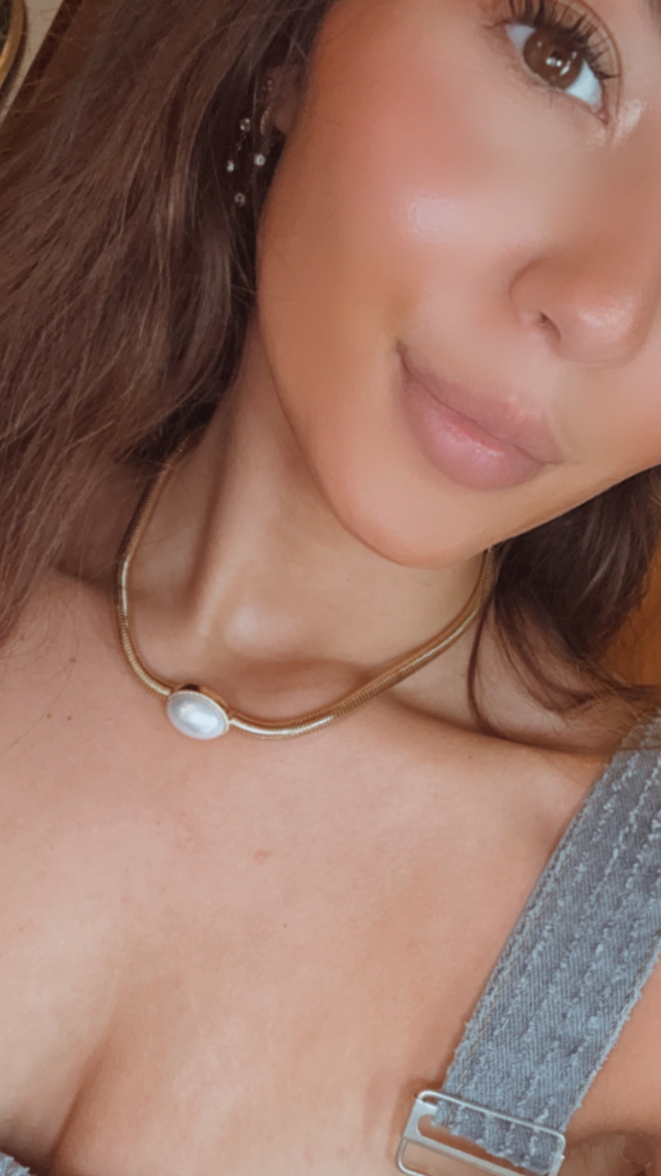 Gold and Pearl Pendnat Necklace