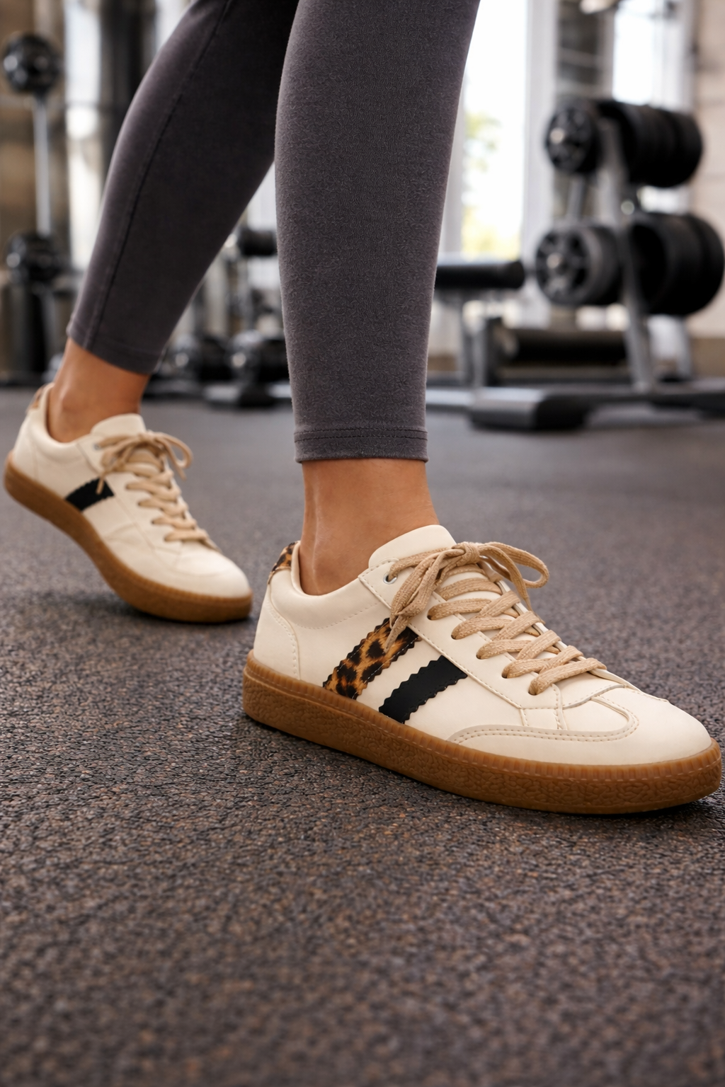 Corky Sneakers White and Leopard Heads UP