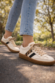 Corky Sneakers White and Leopard Heads UP