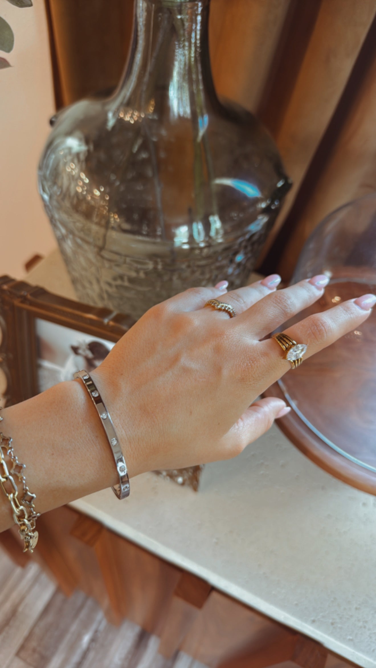 Silver and Crystal Chan Sutt Bangle