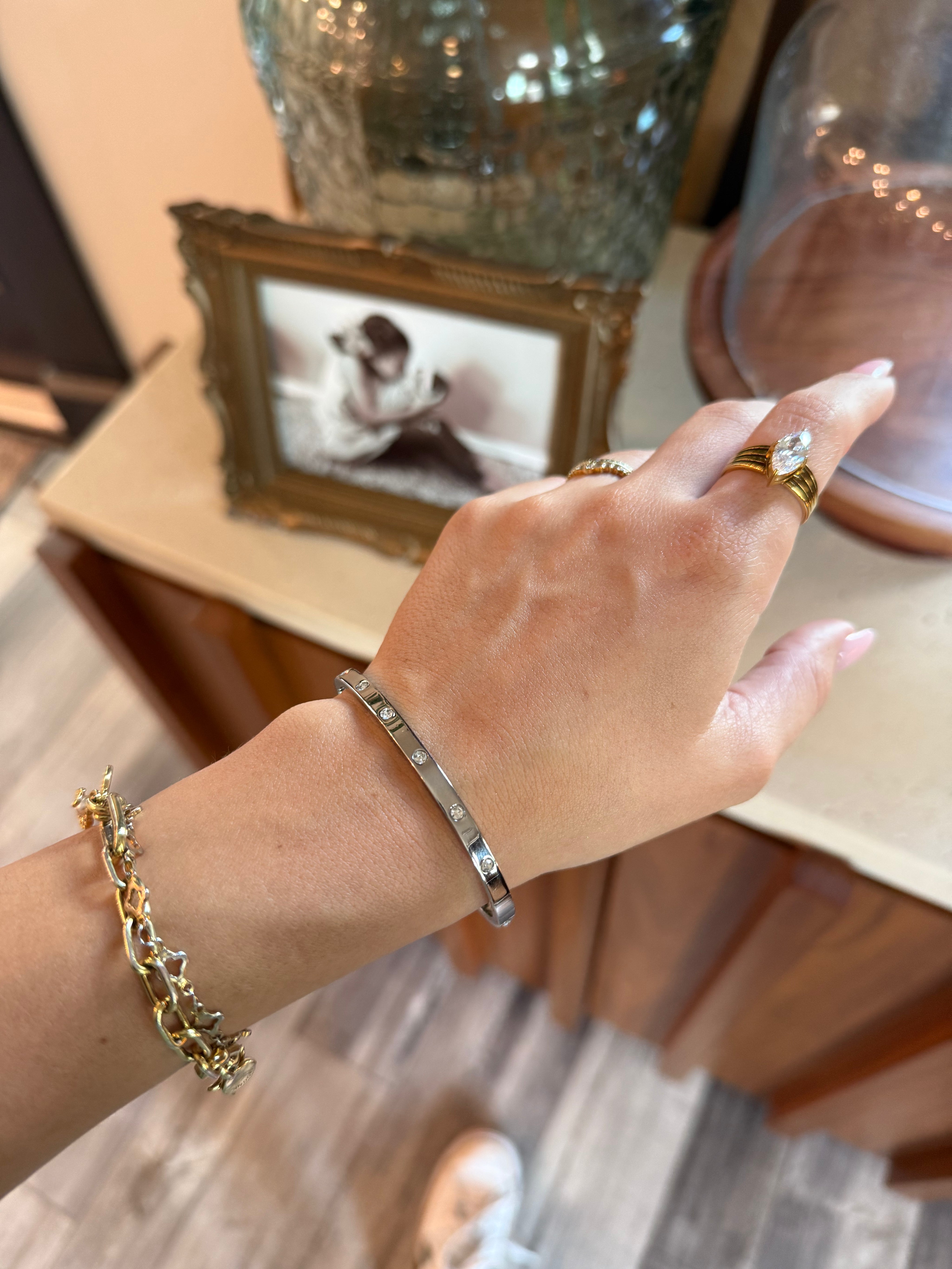 Silver and Crystal Chan Sutt Bangle