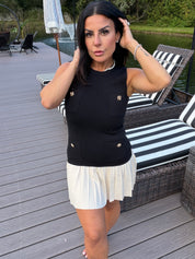 Chic Black and Cream Knit Pleated Mini Dress