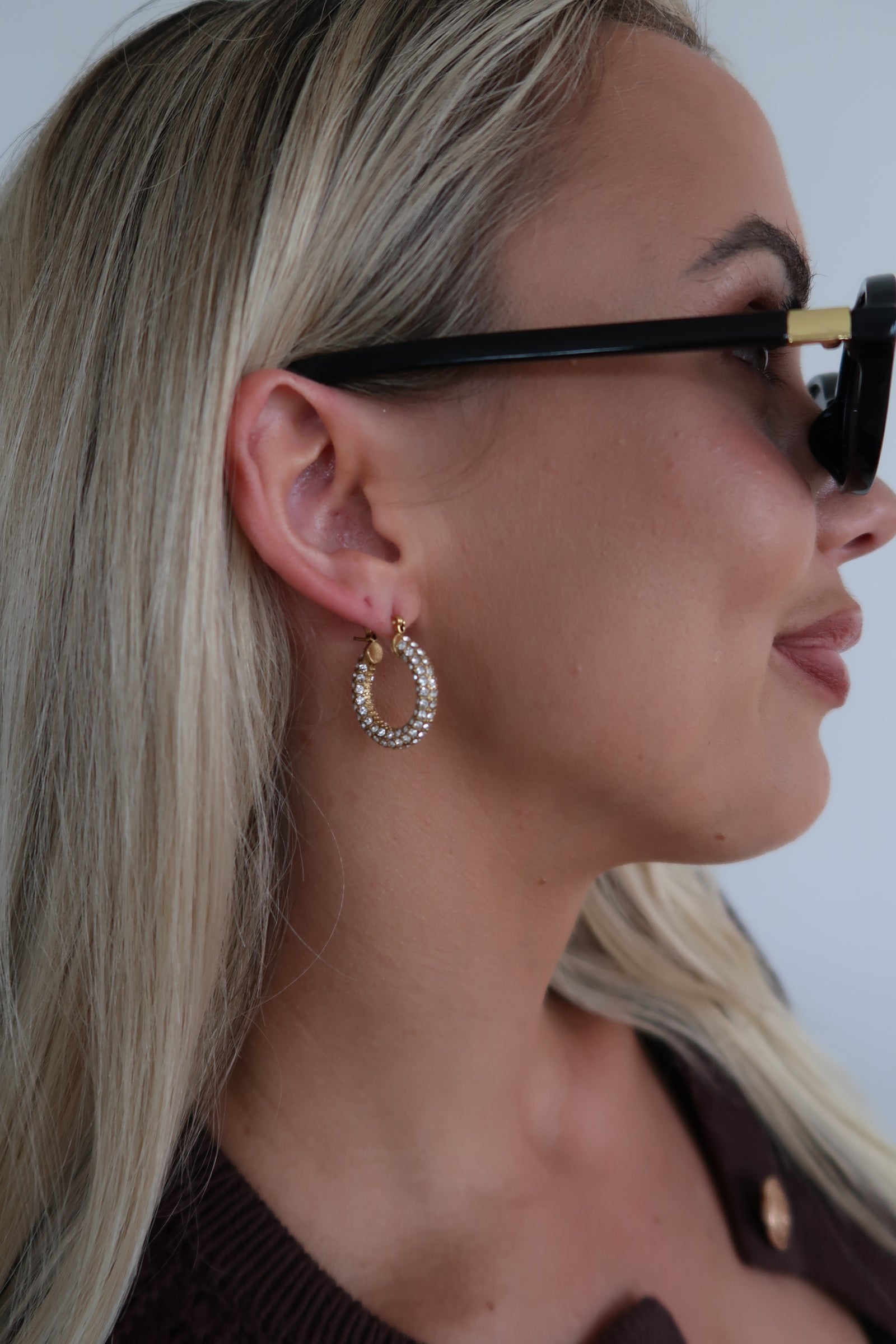 MEDIUM DIAMOND HOOPS