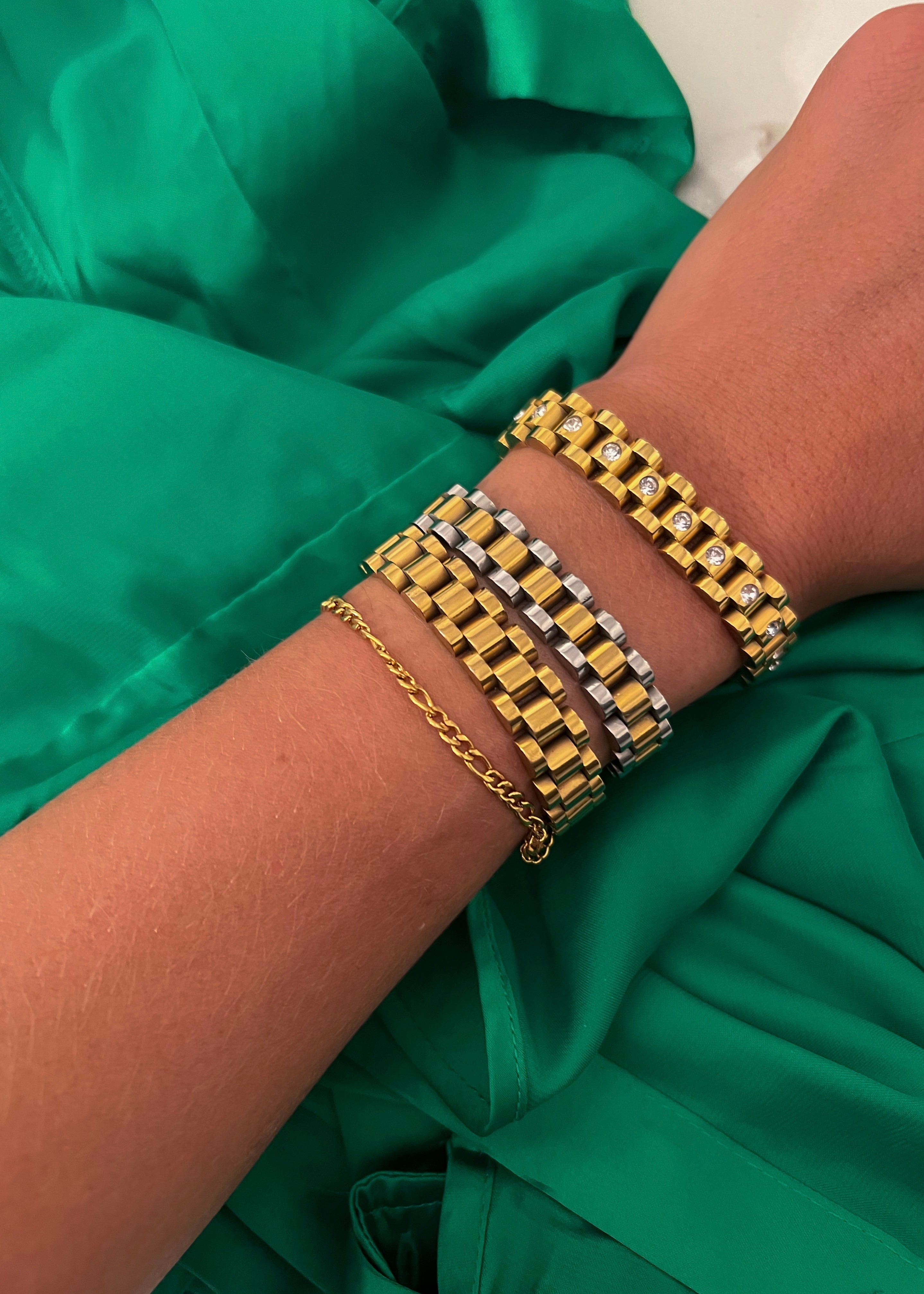TWO TONED WATCH BAND BRACELET