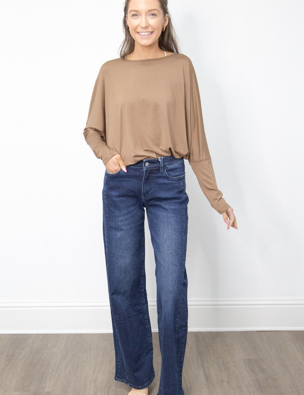 Wide Leg Jeans, Dark Wash