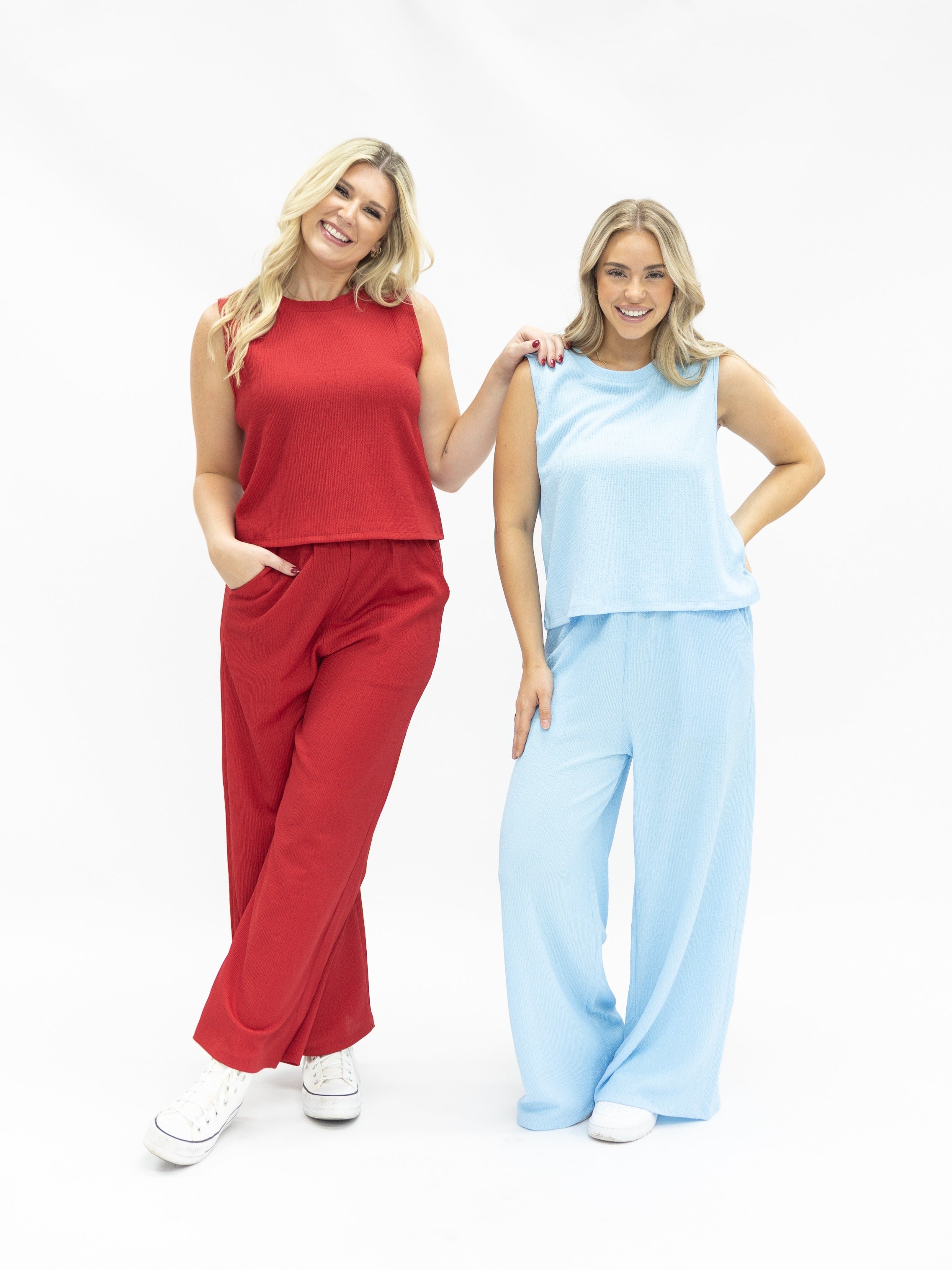 The Earhart Top, Red