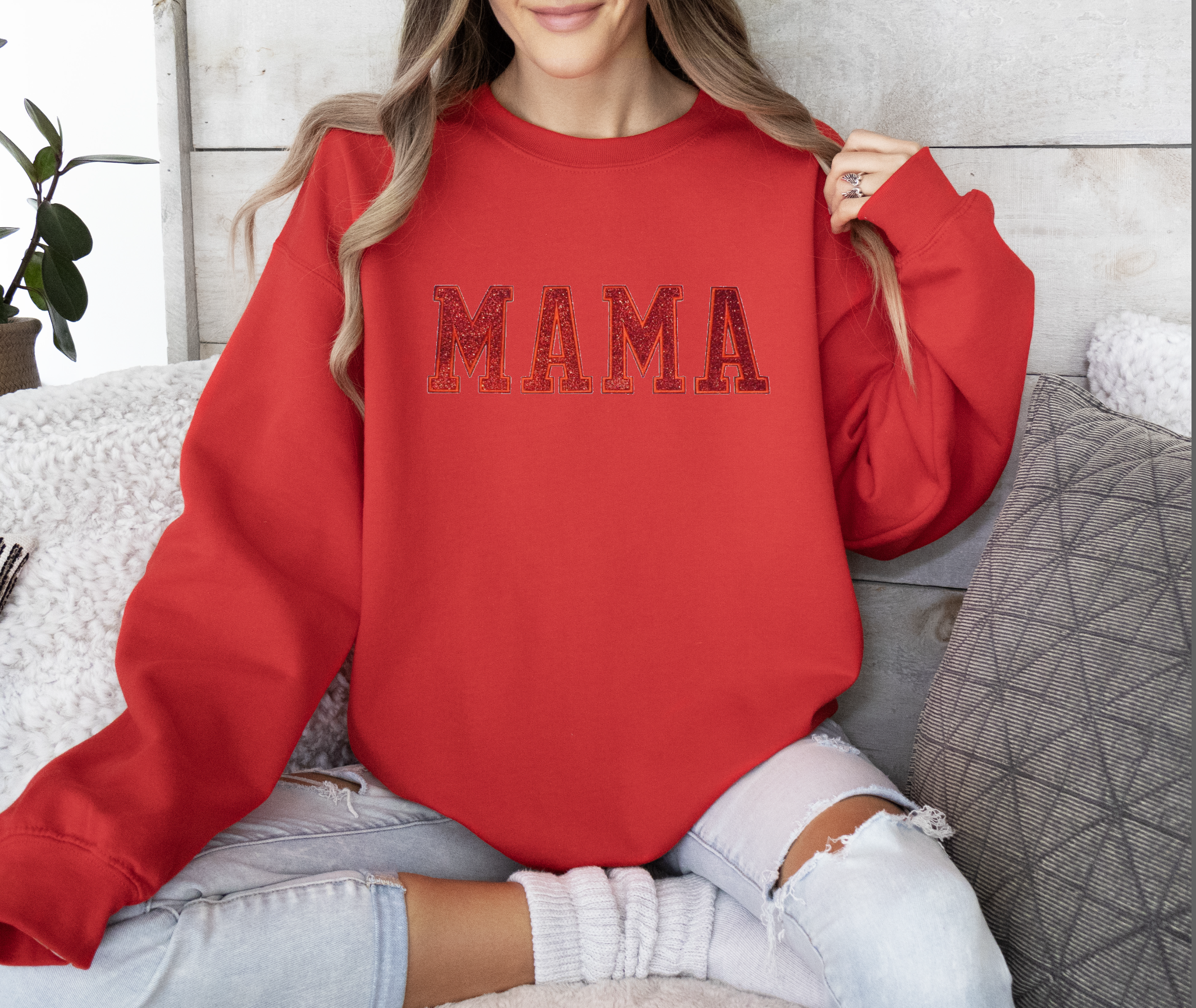 MAMA (RED GLITTER PATCH) RED Sweatshirt