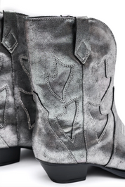 Jersey Metallic Boot in Silver