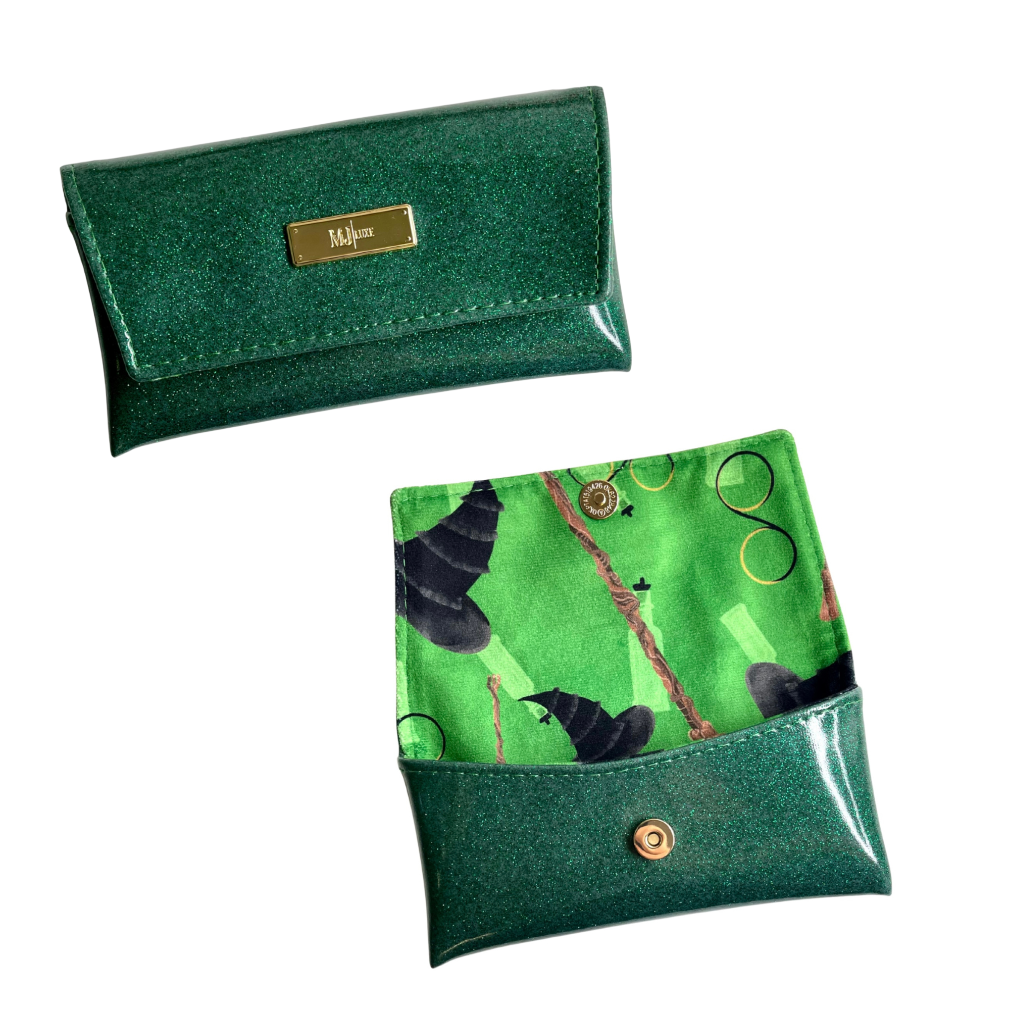 Sunglass_case_temp-53_b7cbc235-f774-4291-8d30-d8d605ad926e.png