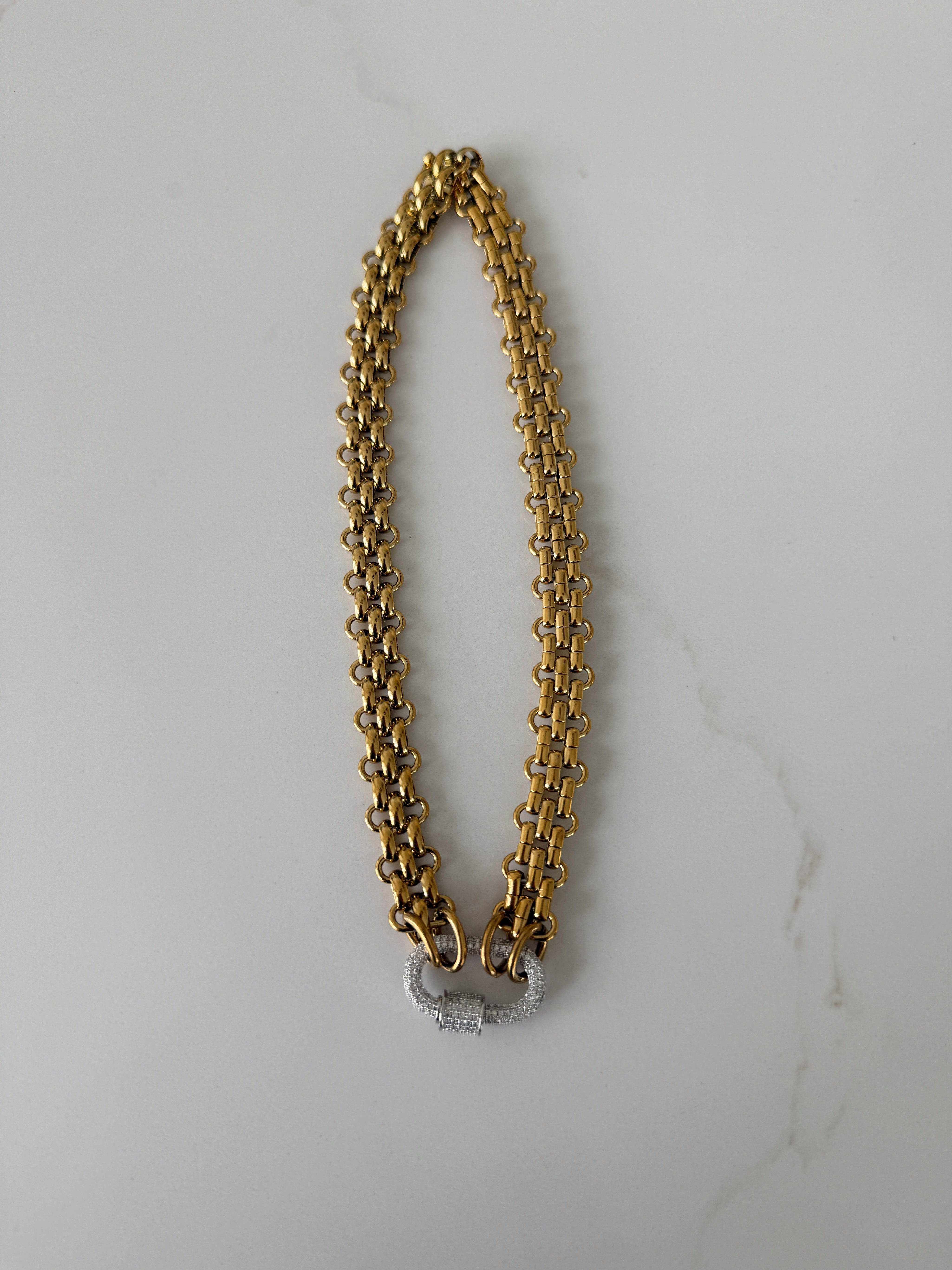 KRISTI NECKLACE