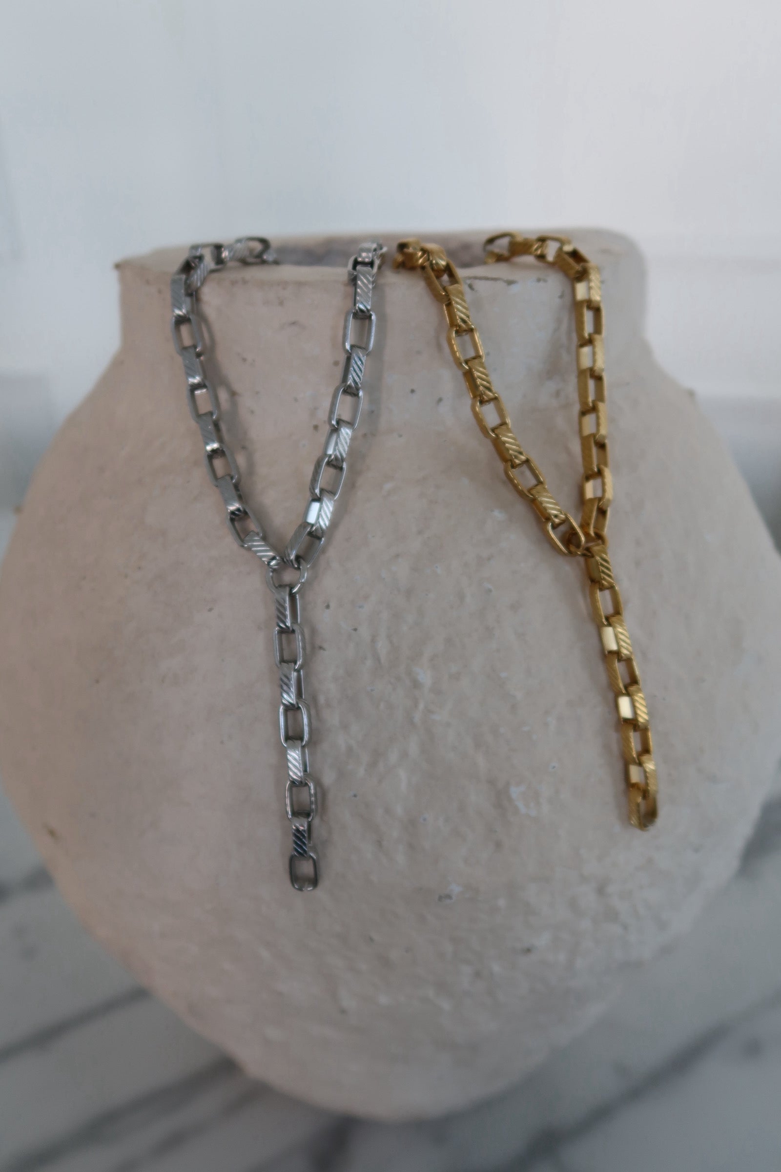 IVY NECKLACE