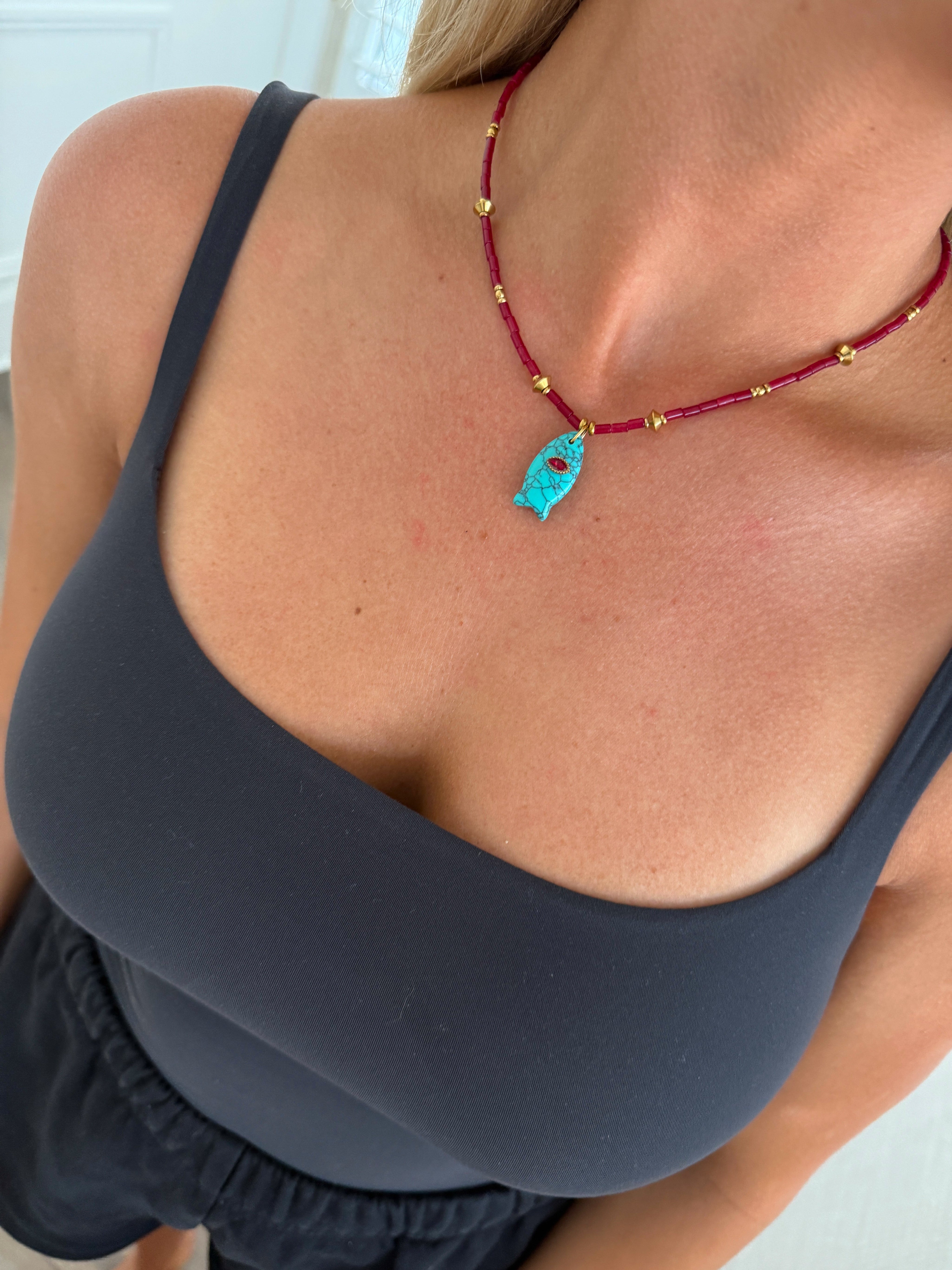SLOANE NECKLACE - BLUE FISH