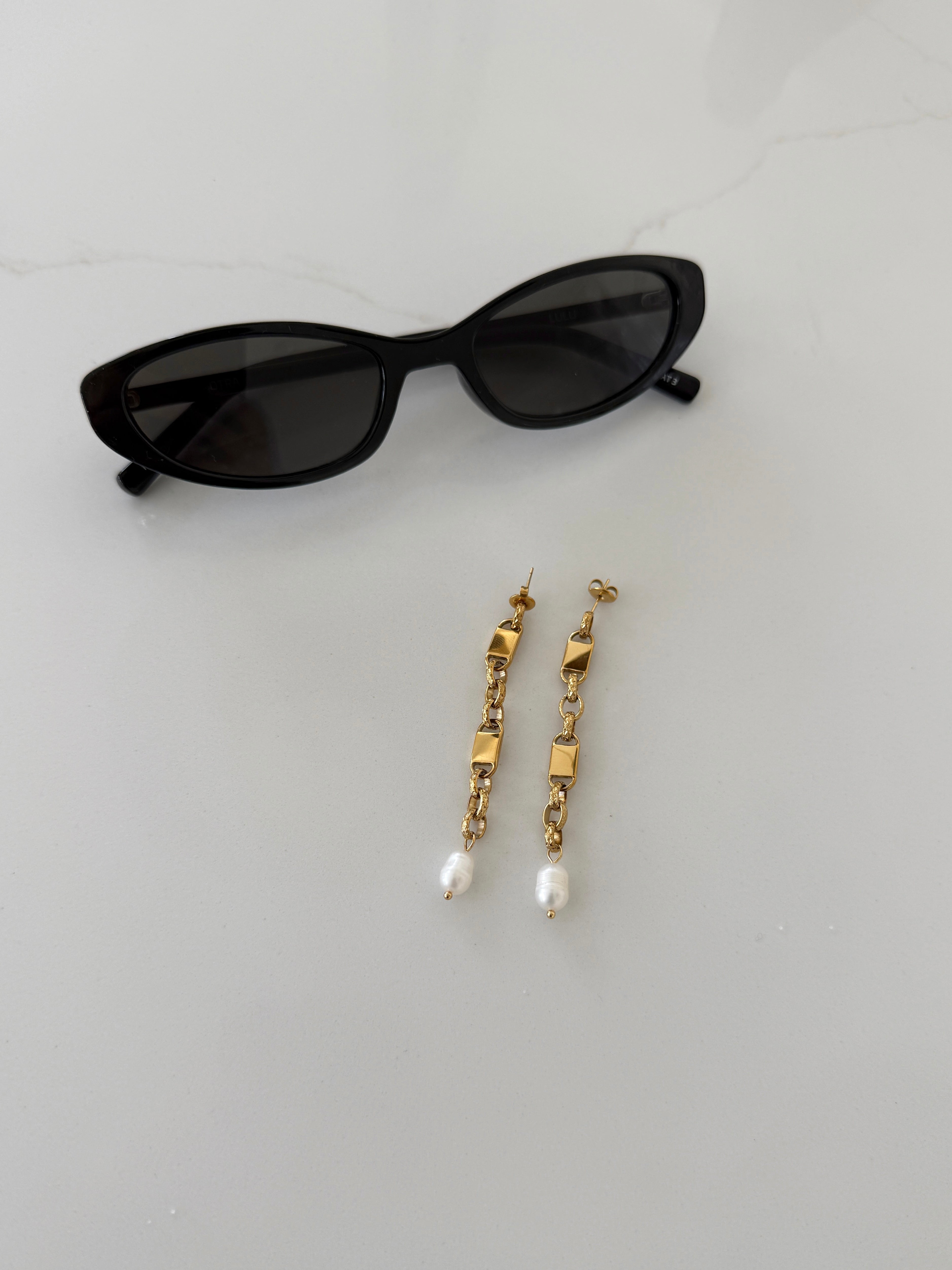 CHARLOTTE EARRING