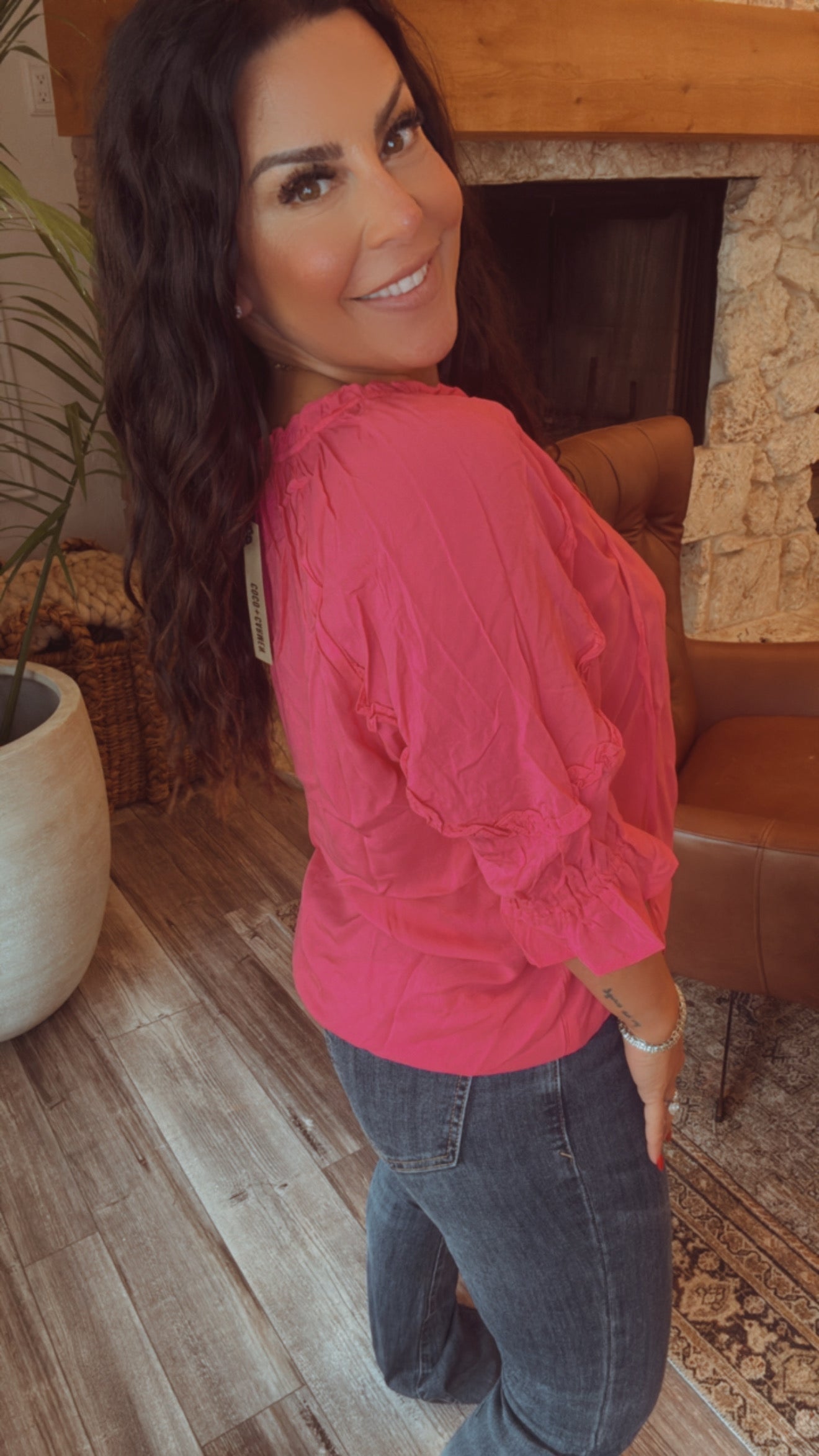 Lightweight Vneck Ruffle Sleeve Coco and Carmen Top