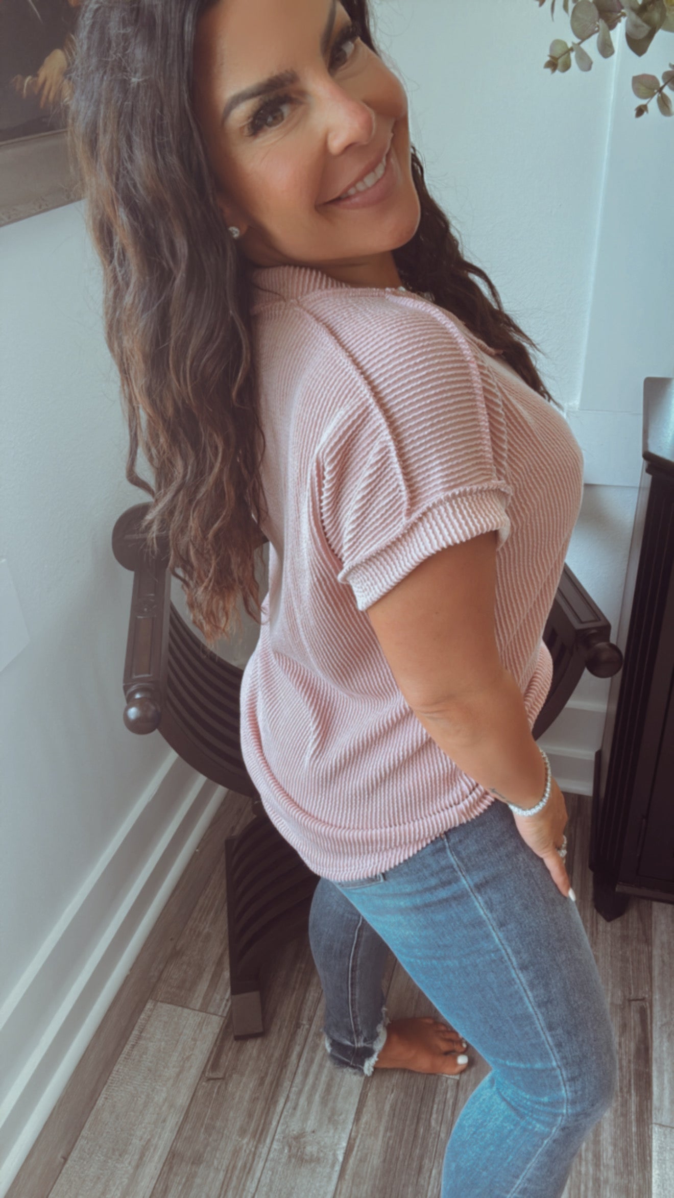 Mauve Ribbed Everyday V-neck Top