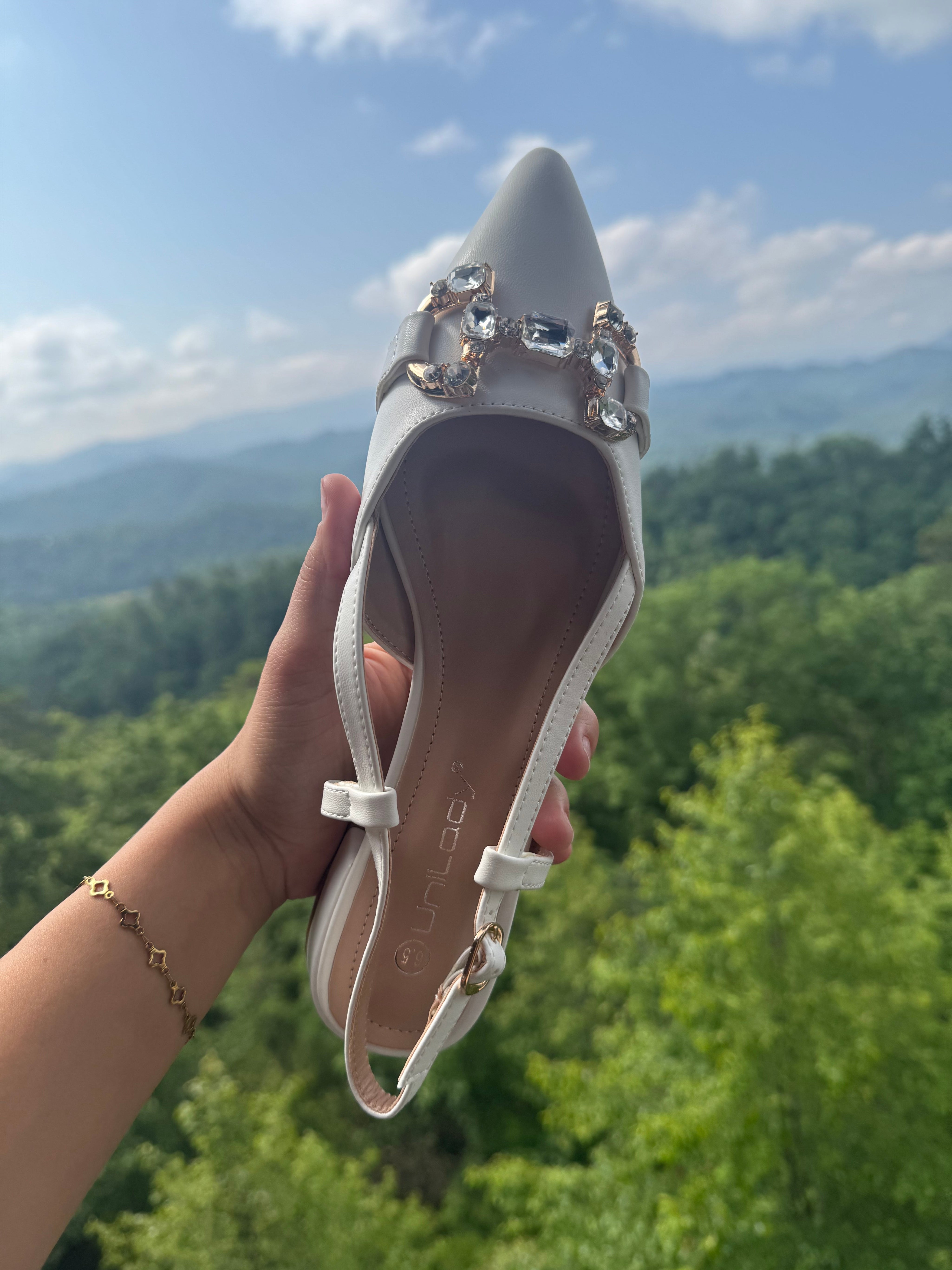 Chic White and Gold Diva Sparkle Flats