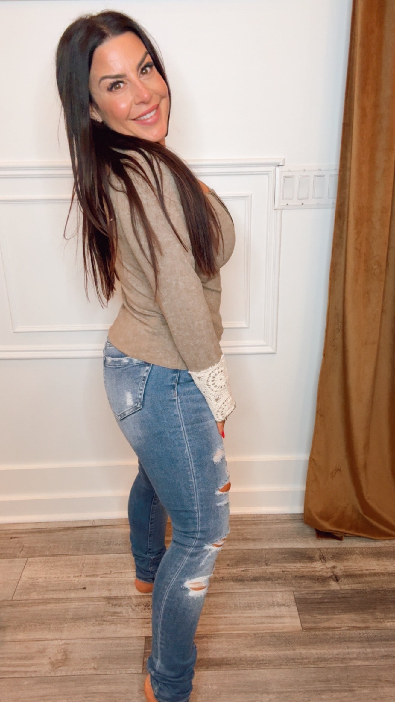 Pol Brown 1/4 Sleeve Top