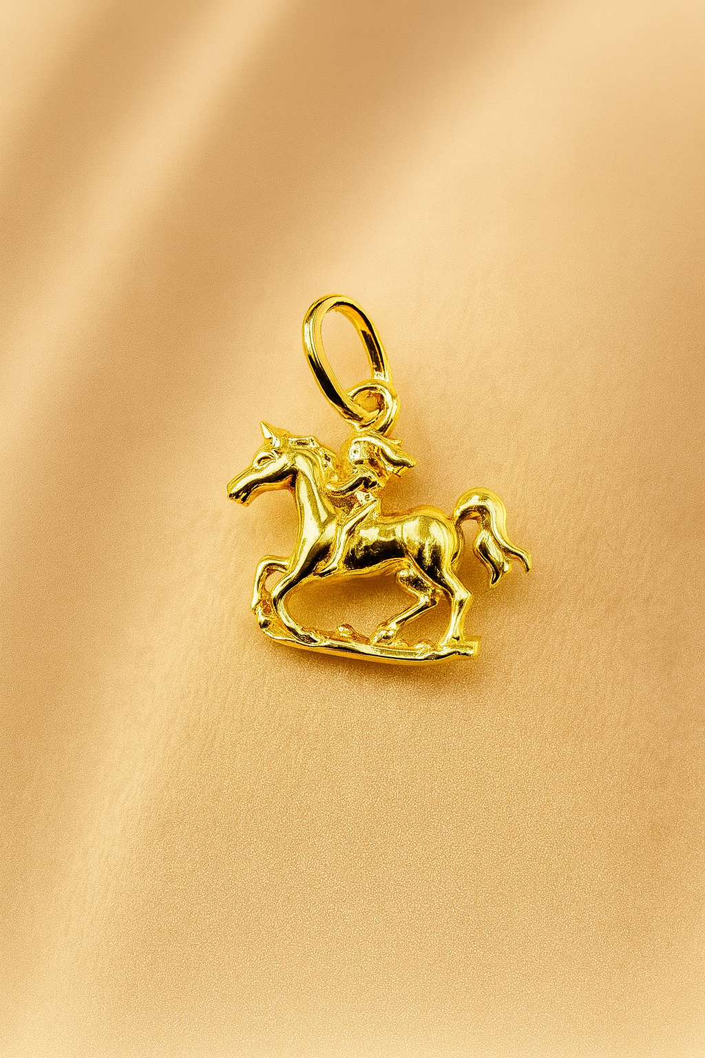 Bella Neane Exclusive Gold Horse Charm