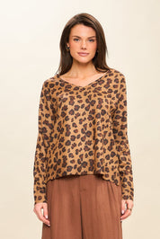 Cozy Co  Leoapard Vneck Pulover
