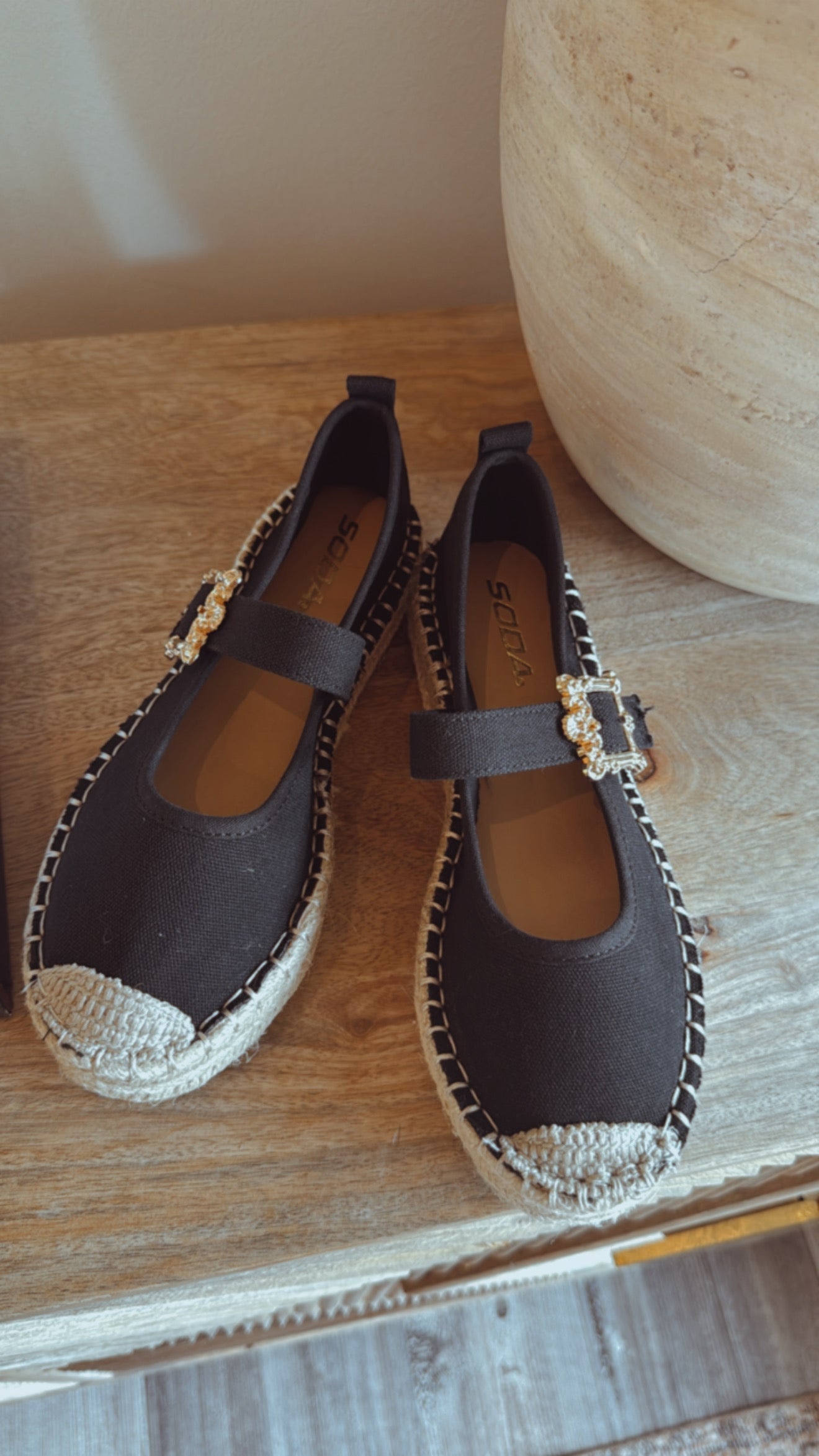 Black Natural Close Toe Platform Shoes