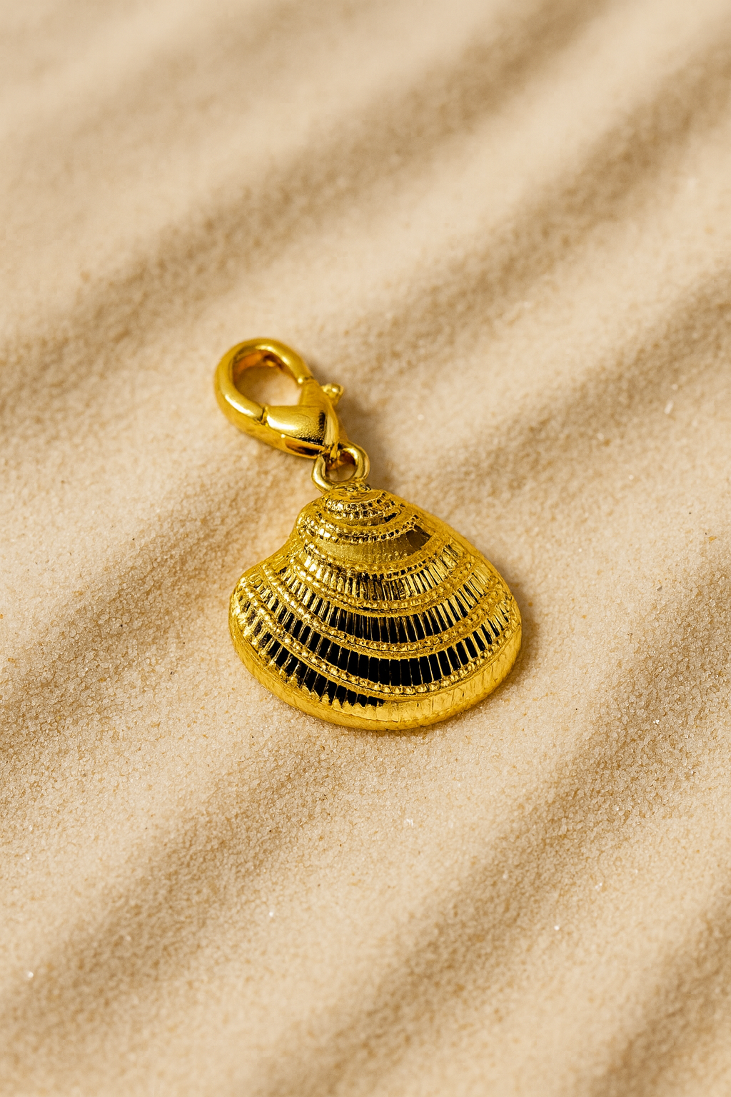 Bella Neane Exclusive Oyster Shell Charm