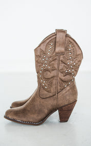 Houston Western Boots in Taupe