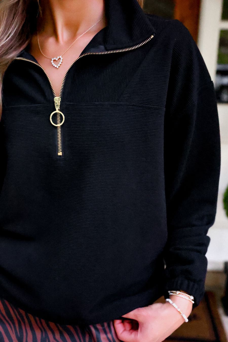Levi Ribbed Quarter Zip Pullover- Black