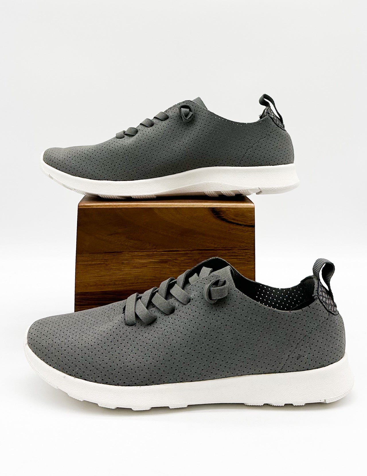 mayogrey-5.jpg