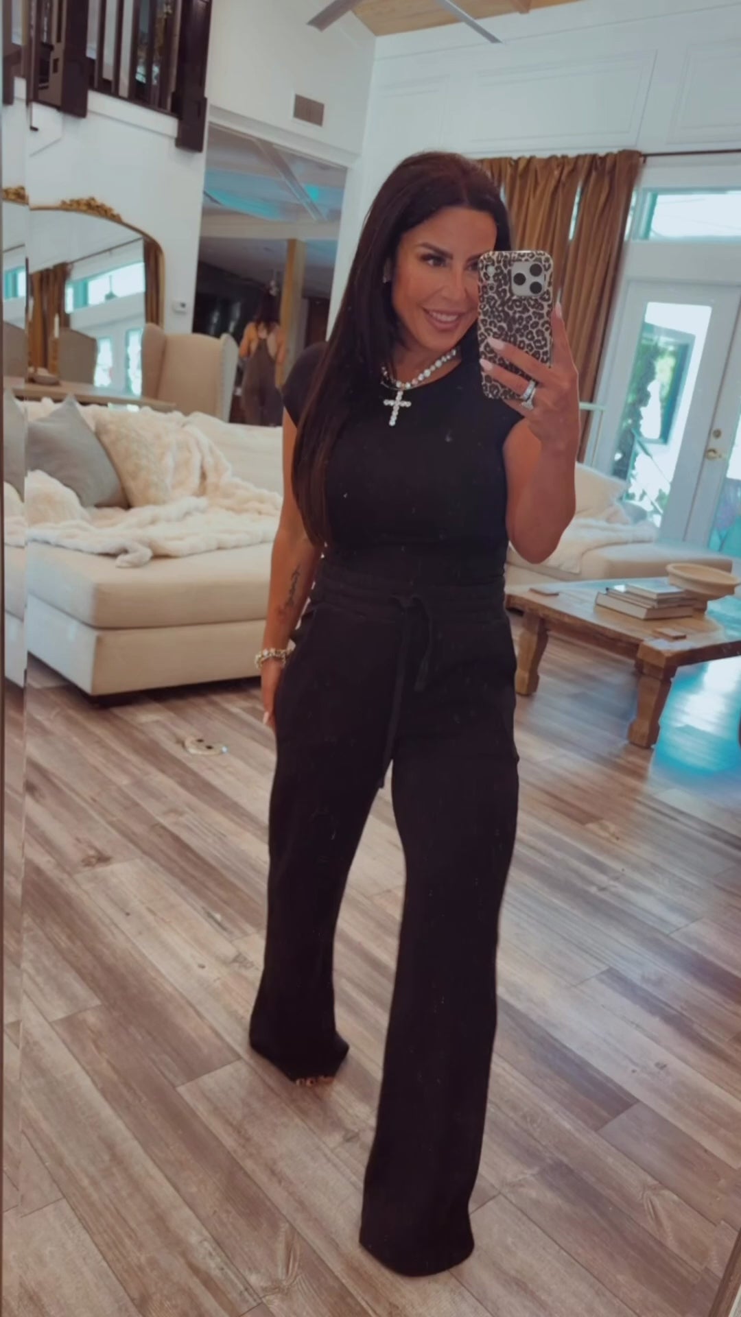 Ultra Soft Cooling black Short Sleeve Top
