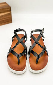 Sela Sandal in Black