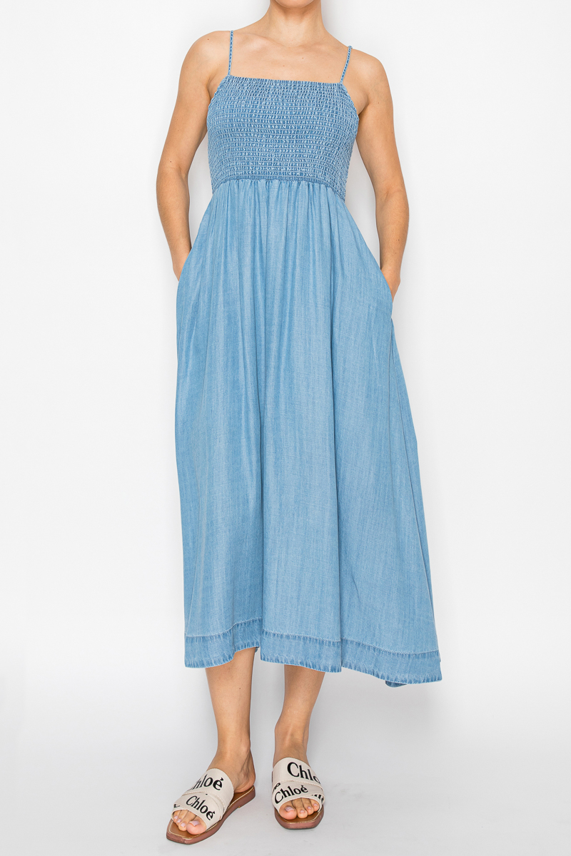 DRESSES