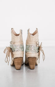 Stash Bootie in Cream