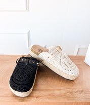 Treads Clogs in Black