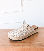 Treads Clogs in White
