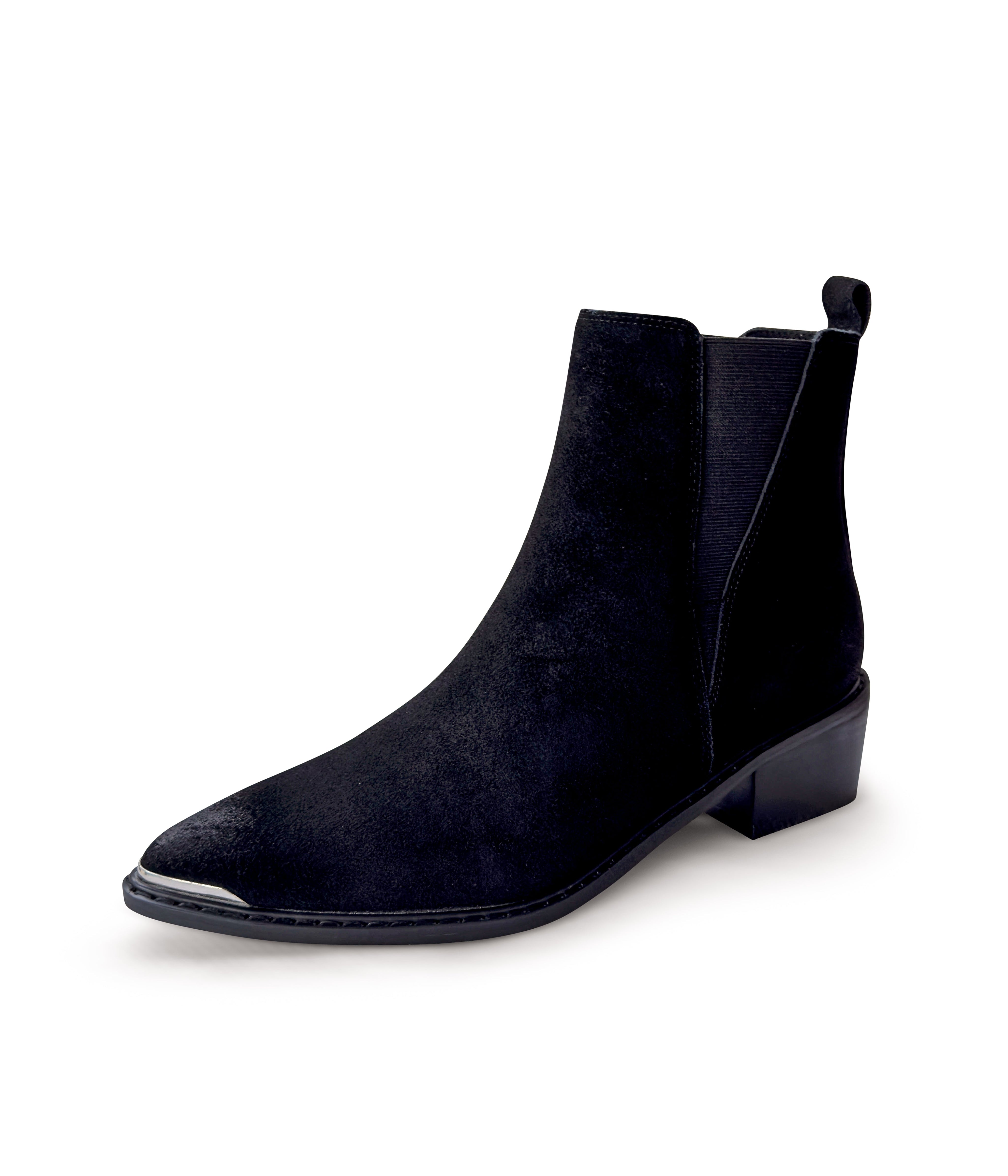 wylie_black_1_of_7.jpg