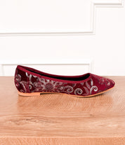 Yuna Flats in Burgundy